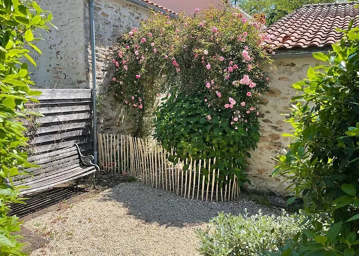 Jolie Maison Au Calme Entre Nantes Et La * Bouguenais